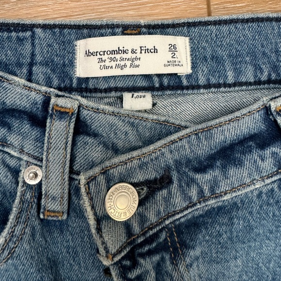 Abercrombie 90’s straight leg curve love ultra high jean - Picture 3 of 7